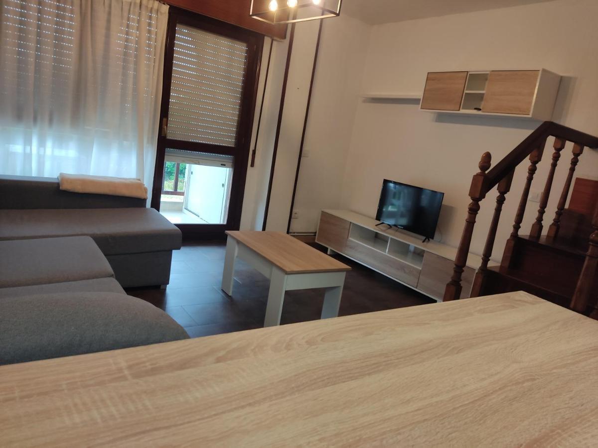 Appartamento Duplex En Ris Noja Esterno foto